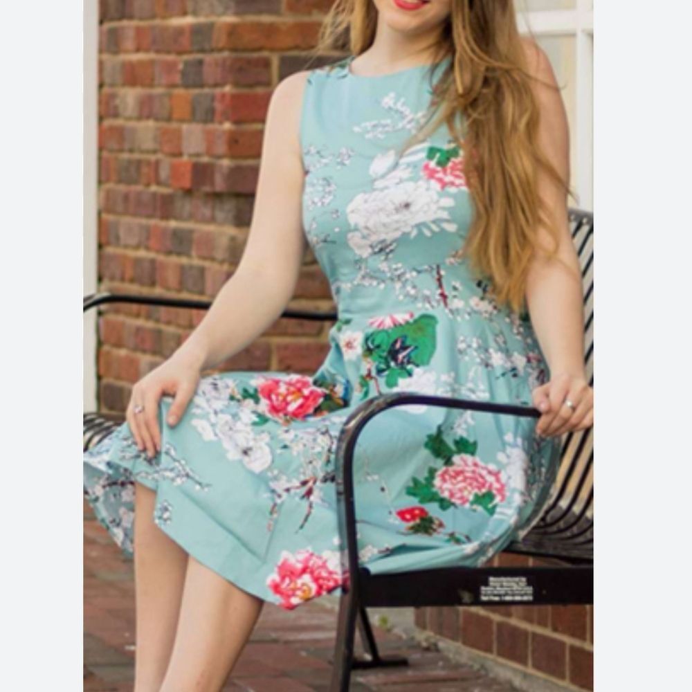 Aranee Pin-Up Dress.Retro.